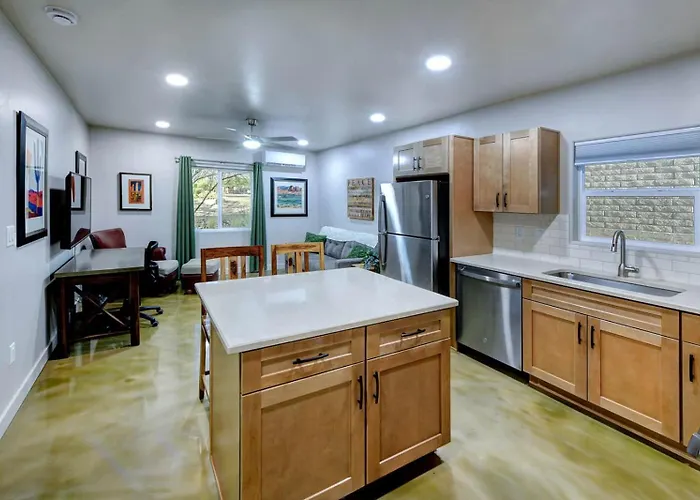 Holiday home Saguaro Grove, Built '26, Smart Lock, Quiet Cul-de-sac